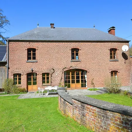 In بيت للعطل